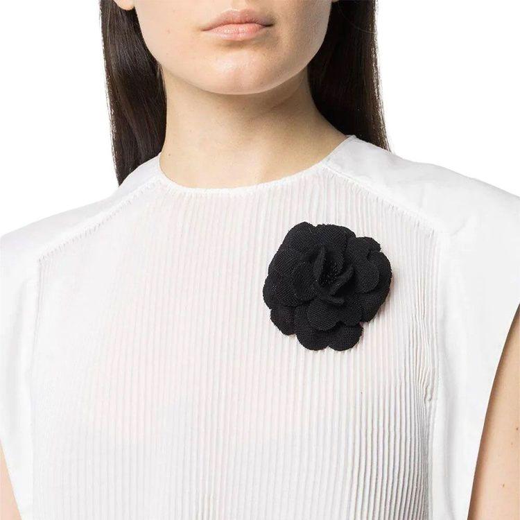 PHILOSOPHY crni cvjetni broš