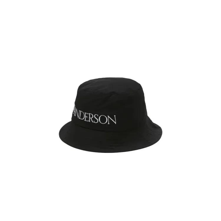 JW ANDERSON crna ženska kapa sa bijelim logom